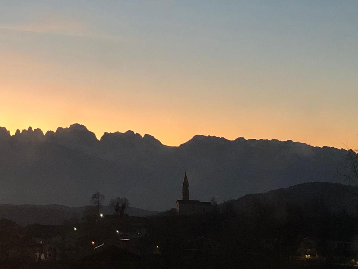 Appartamento Luminoso, Giardino, Vista Dolomiti. 바셀가디피네 외부 사진